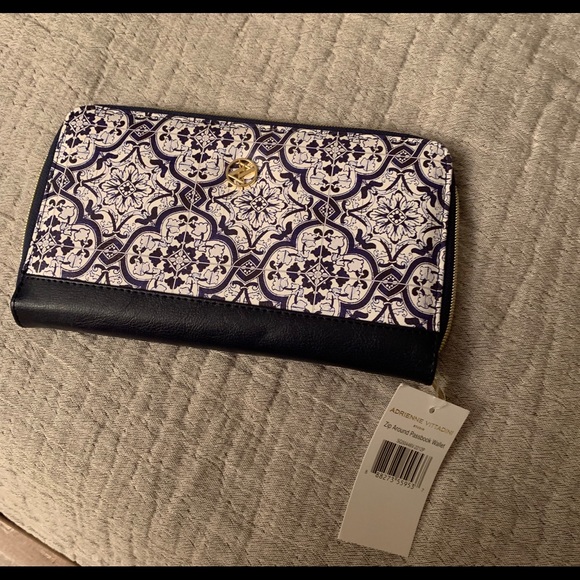 Wallet - Picture 4 of 4